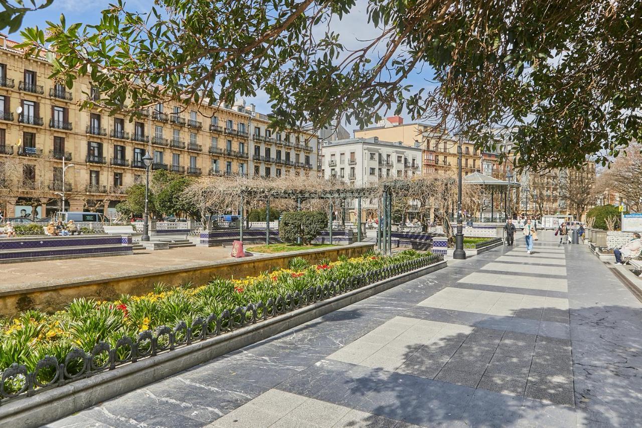 Balmoral By Basque Homes San Sebastian Exterior photo